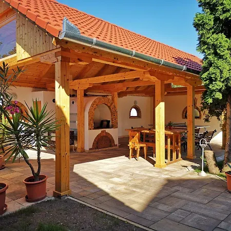 Julia Panzio Bed & Breakfast 3*