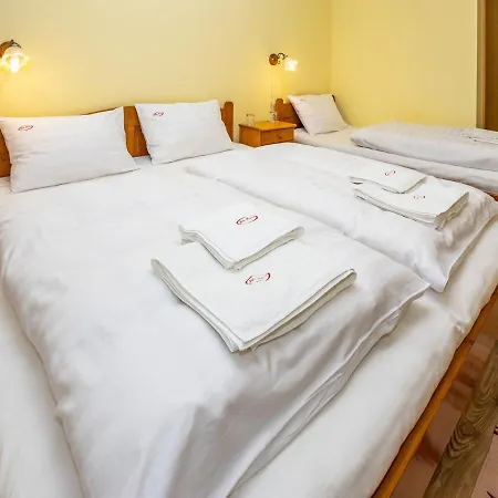 فندق مبيت وإفطار Julia Panzio